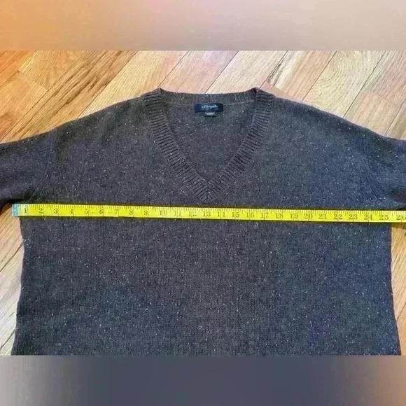 Christopher Fischer Brown/Black V-Neck Cashmere Sweater Womens Size Large? READ - Picture 8 of 11